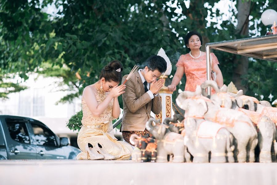 Fotógrafo de bodas Sutiporn Samart (suttiphan). Foto del 7 de septiembre 2020