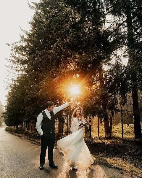 Fotografo di matrimoni Hossein Golchini (hossein). Foto del 31 gennaio 2023