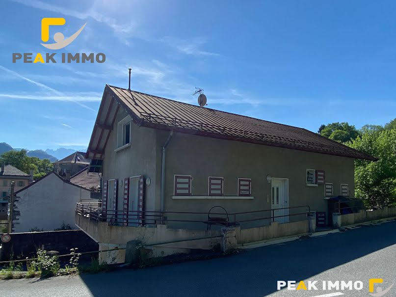 Vente maison 6 pièces 128 m² à Sallanches (74700), 349 000 €