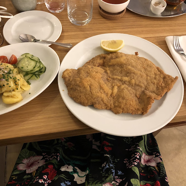 Gf schnitzel that came with potato salad. All was delicious!