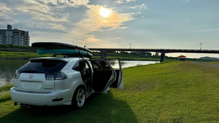 ハリアーの夏っぽい写真展に関するカスタム事例の投稿画像1枚目