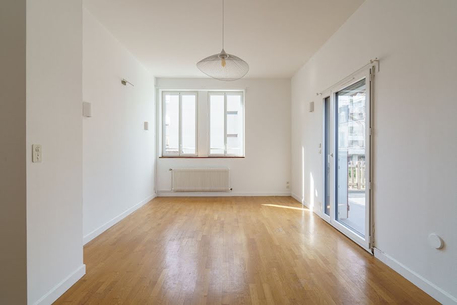 Location  maison 6 pièces 184.17 m² à Dijon (21000), 1 690 €