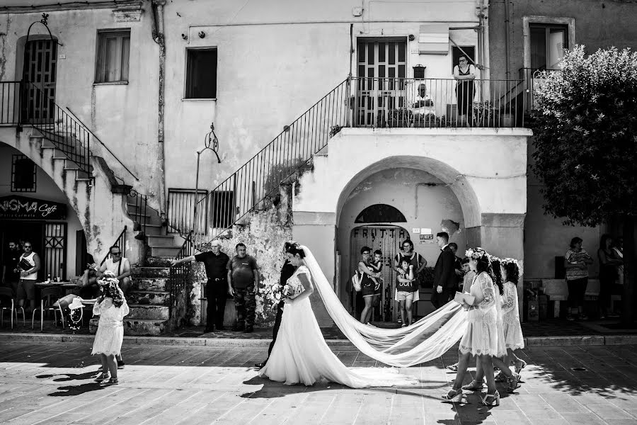 Wedding photographer Matteo Lomonte (lomonte). Photo of 13 December 2019