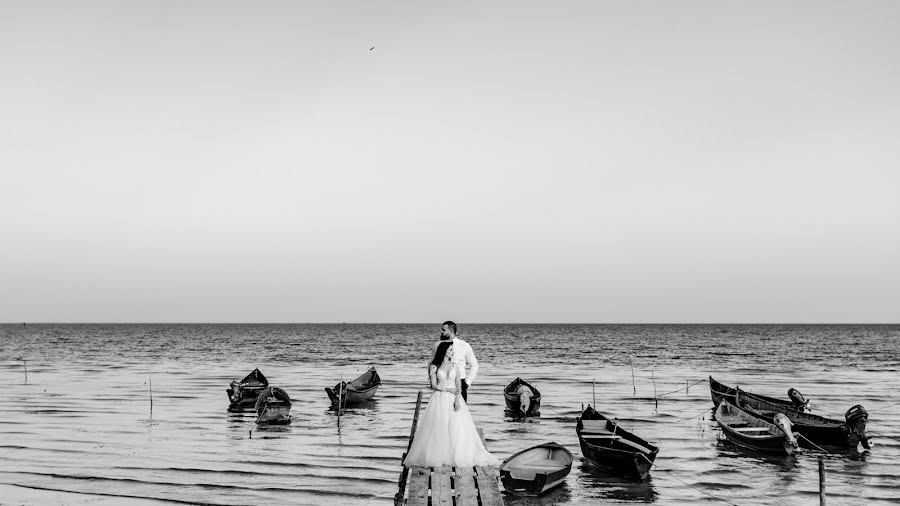 Fotografo di matrimoni Răzvan Baluș (razvanbalus). Foto del 2 settembre 2022