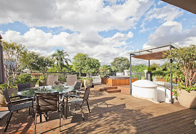 Maison avec jardin et terrasse 1