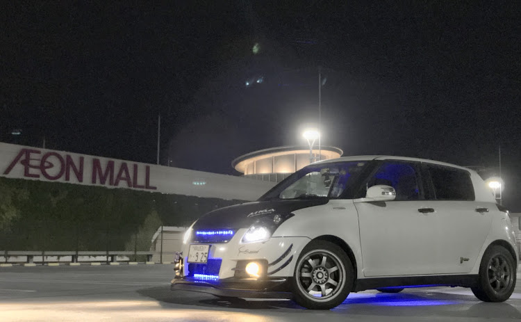 スイフトスポーツのHKS毒キノコに関するカスタム事例の投稿画像4枚目