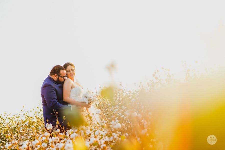 Wedding photographer Alvaro Bustamante (alvarobustamante). Photo of 20 March 2018