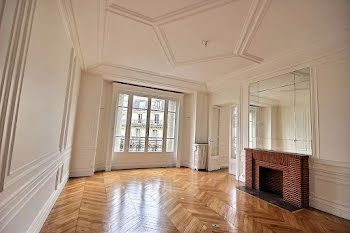 appartement à Paris 8ème (75)