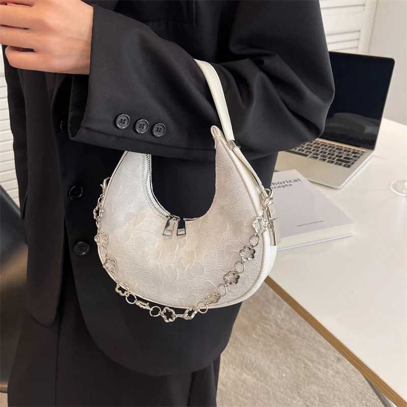 Modieuze fluwelen bloementas voor over de schouder, draag je bloemen met stijl, elegant ontwerp en praktisch voor dagelijks gebruik en speciale gelegenheden