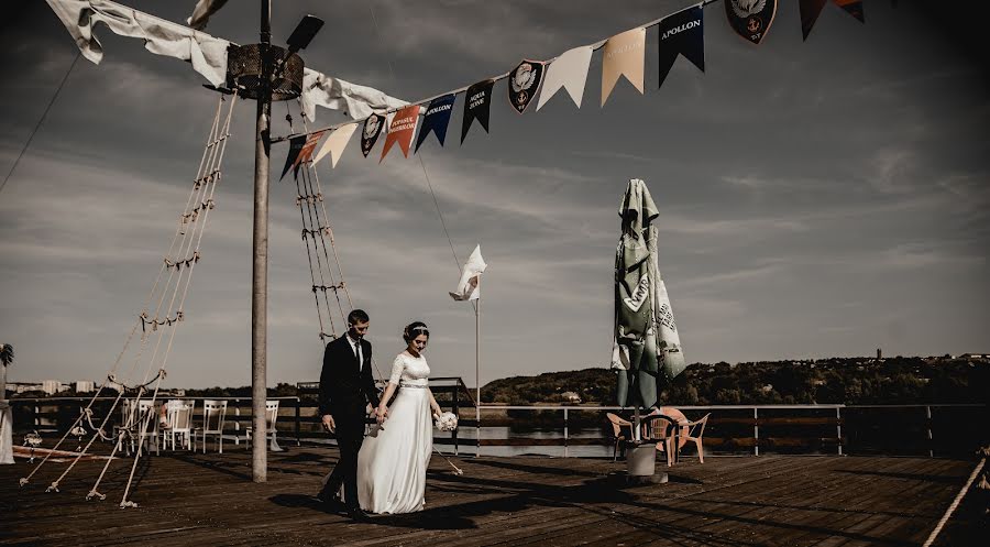 Fotógrafo de casamento Vadim Dumbravan (vadum). Foto de 1 de novembro 2020