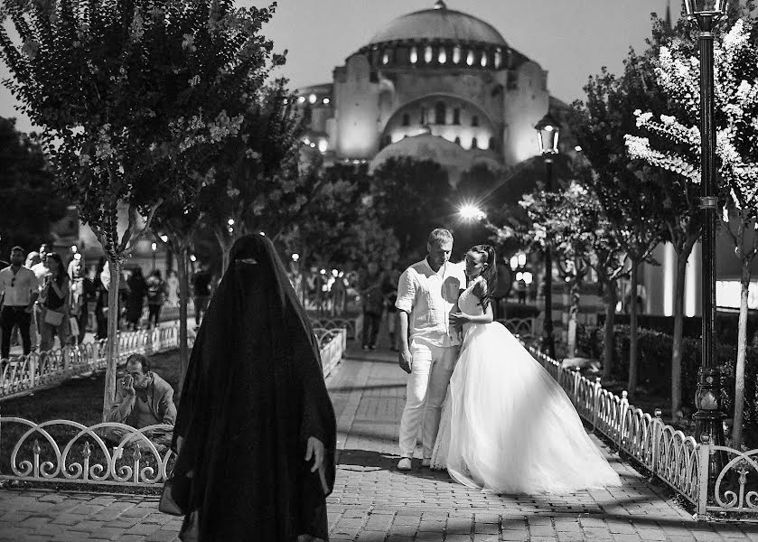 結婚式の写真家Rustam Khadzhibaev (harus)。2018 1月3日の写真