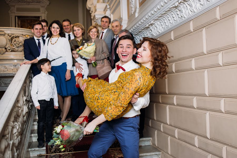 Wedding photographer Artem Vazhinskiy (times). Photo of 17 July 2018