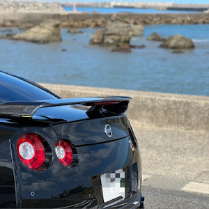 NISSAN GT-R R35