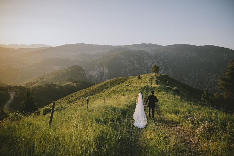 Svatební fotograf Emre Nesli (emrenesli). Fotografie z 21.května 2020