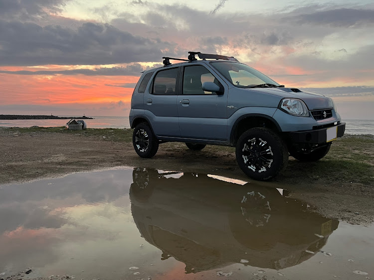 Keiの夕日と愛車・リフトアップ・アゲ軽に関するカスタム事例の投稿画像2枚目
