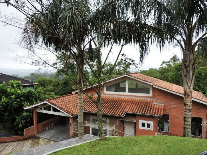 Casas à venda Jardim Pinheirinho