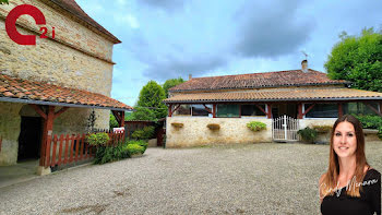 maison à Sainte-Colombe-de-Villeneuve (47)