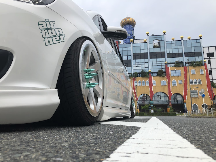ゴルフトゥーランのゴールデンウィーク・大阪引きこもり・愛車撮影・ホリデースタイルに関するカスタム事例の投稿画像4枚目