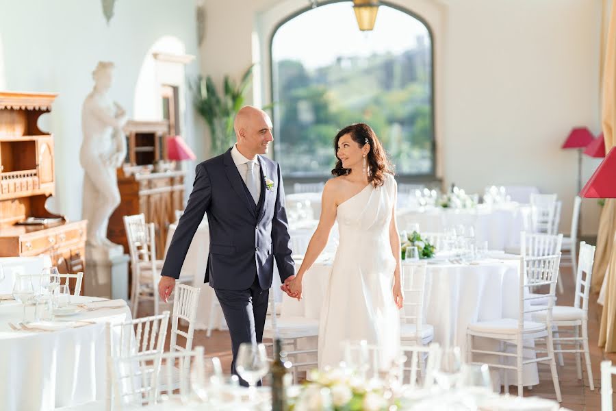 Fotógrafo de casamento Olia Aleseychik (olika). Foto de 6 de março