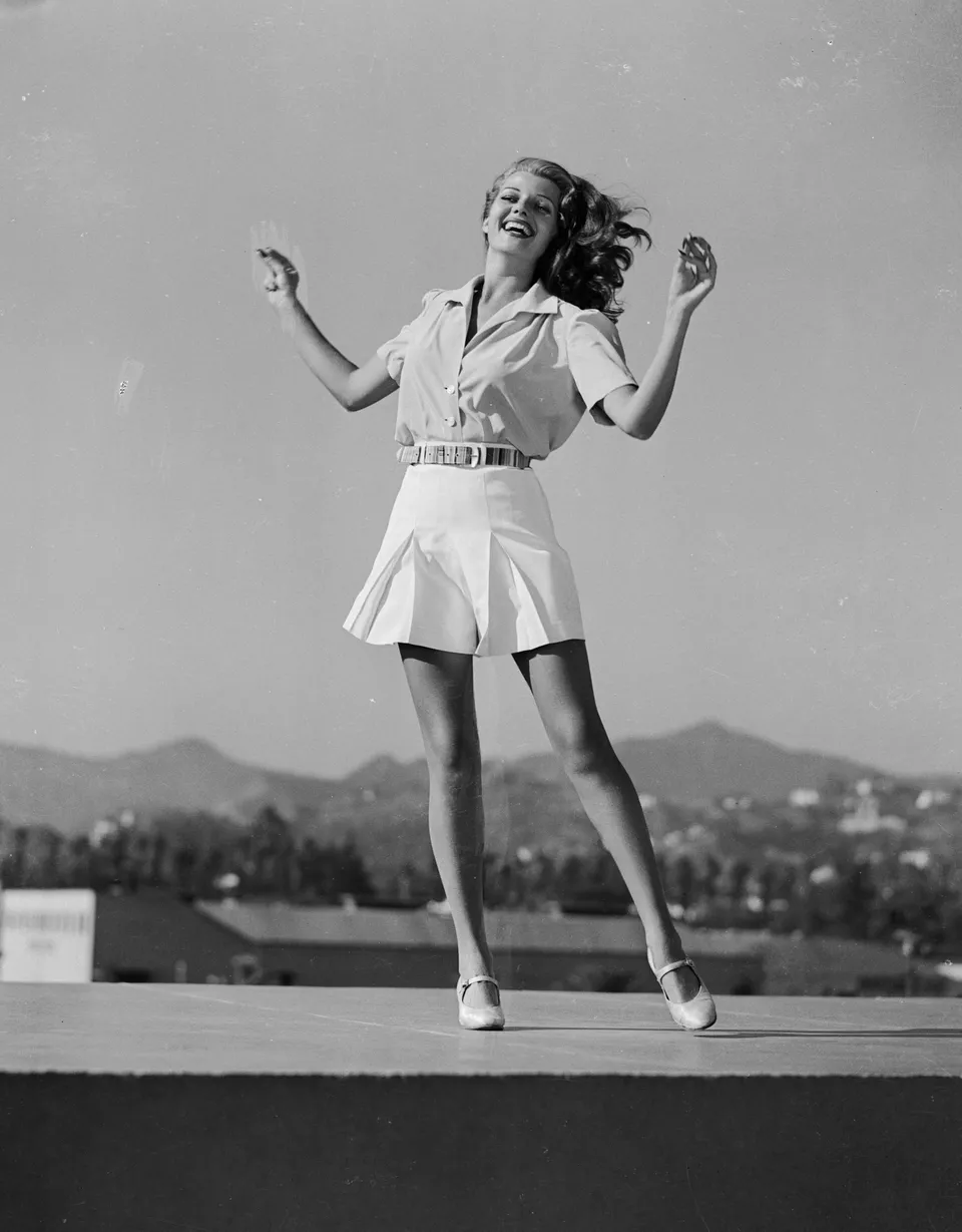 rita hayworth in sun outfit