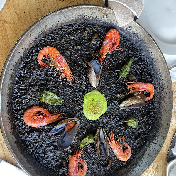 Black rice paella