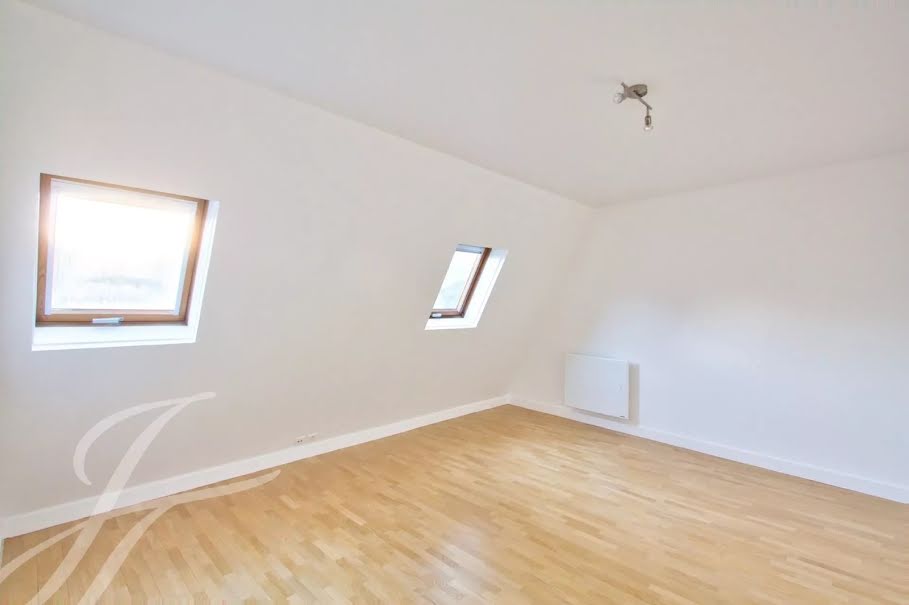 Location  appartement 1 pièce 34.8 m² à Paris 8ème (75008), 1 263 €