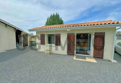 Maison avec piscine et terrasse 12