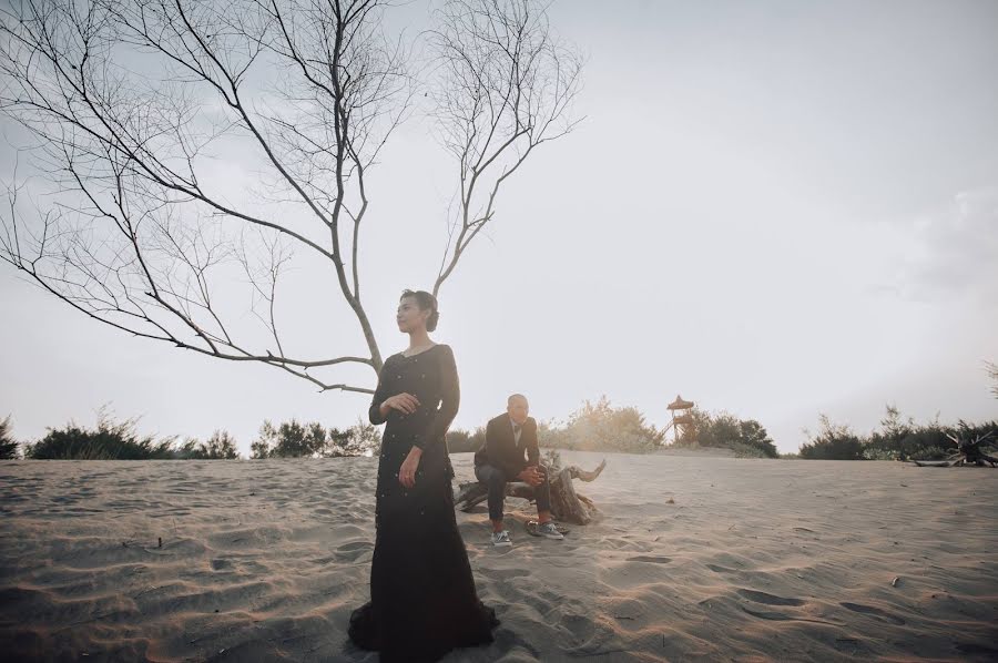 結婚式の写真家Indra Heryanto (axlstudiobantul)。2020 6月21日の写真