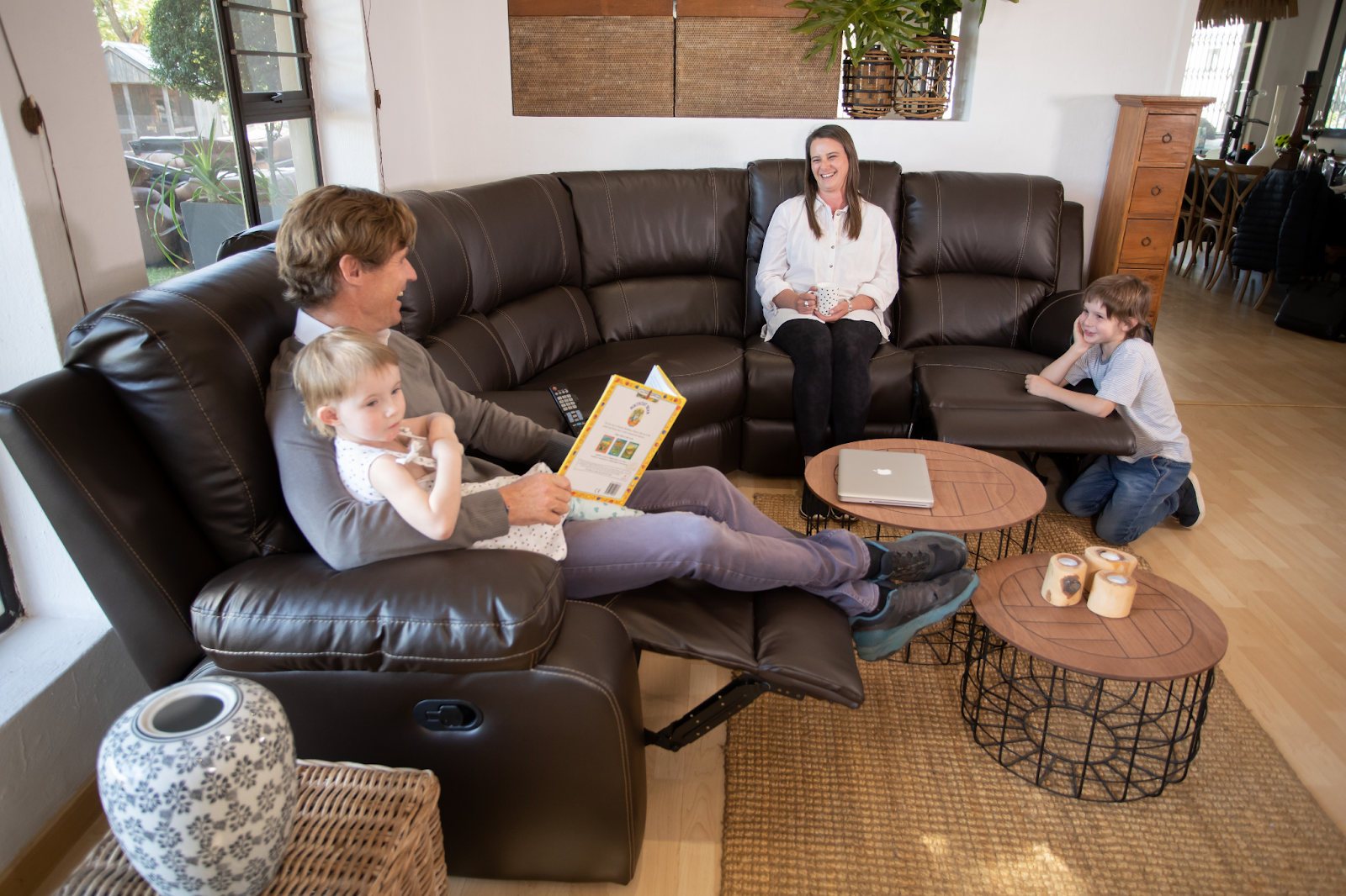 Leather corner couch and recliner benefits