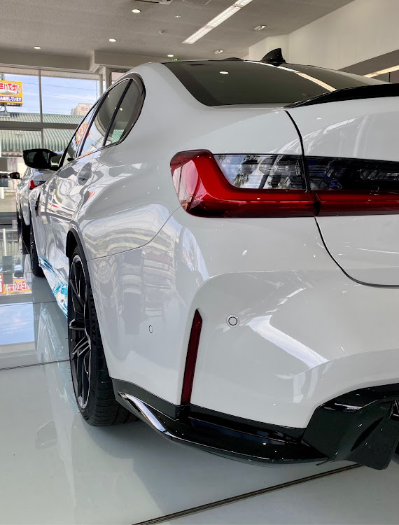 M3 クーペのフロントガラス交換・コロナが早く終息しますようにに関するカスタム事例の投稿画像5枚目