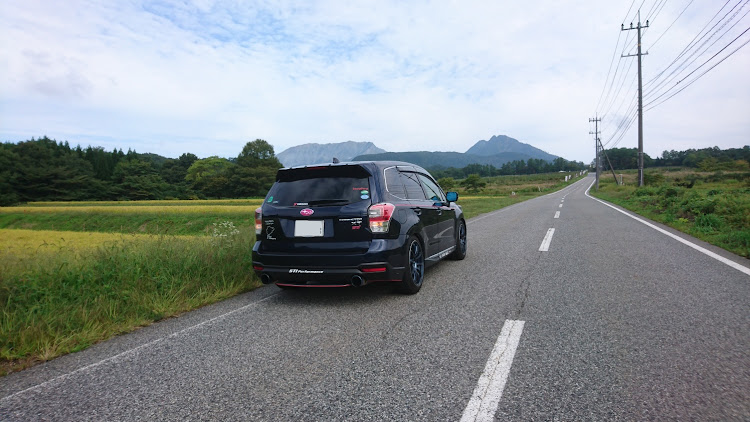 フォレスター 2.0XT EyeSightの鳥取県・大山・ドライブに関するカスタム事例の投稿画像3枚目