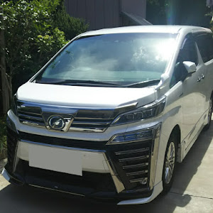 ヴェルファイア AYH30W
