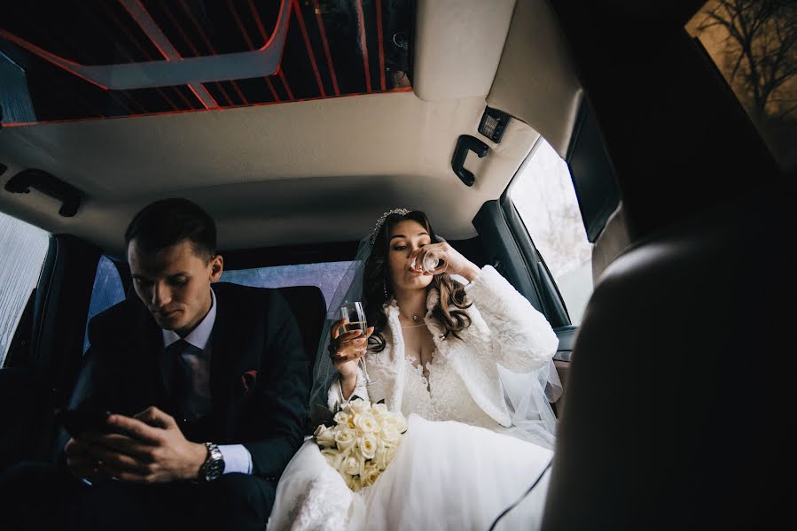 Wedding photographer Dmitriy Rodionov (dmitryrodionov). Photo of 14 January 2021