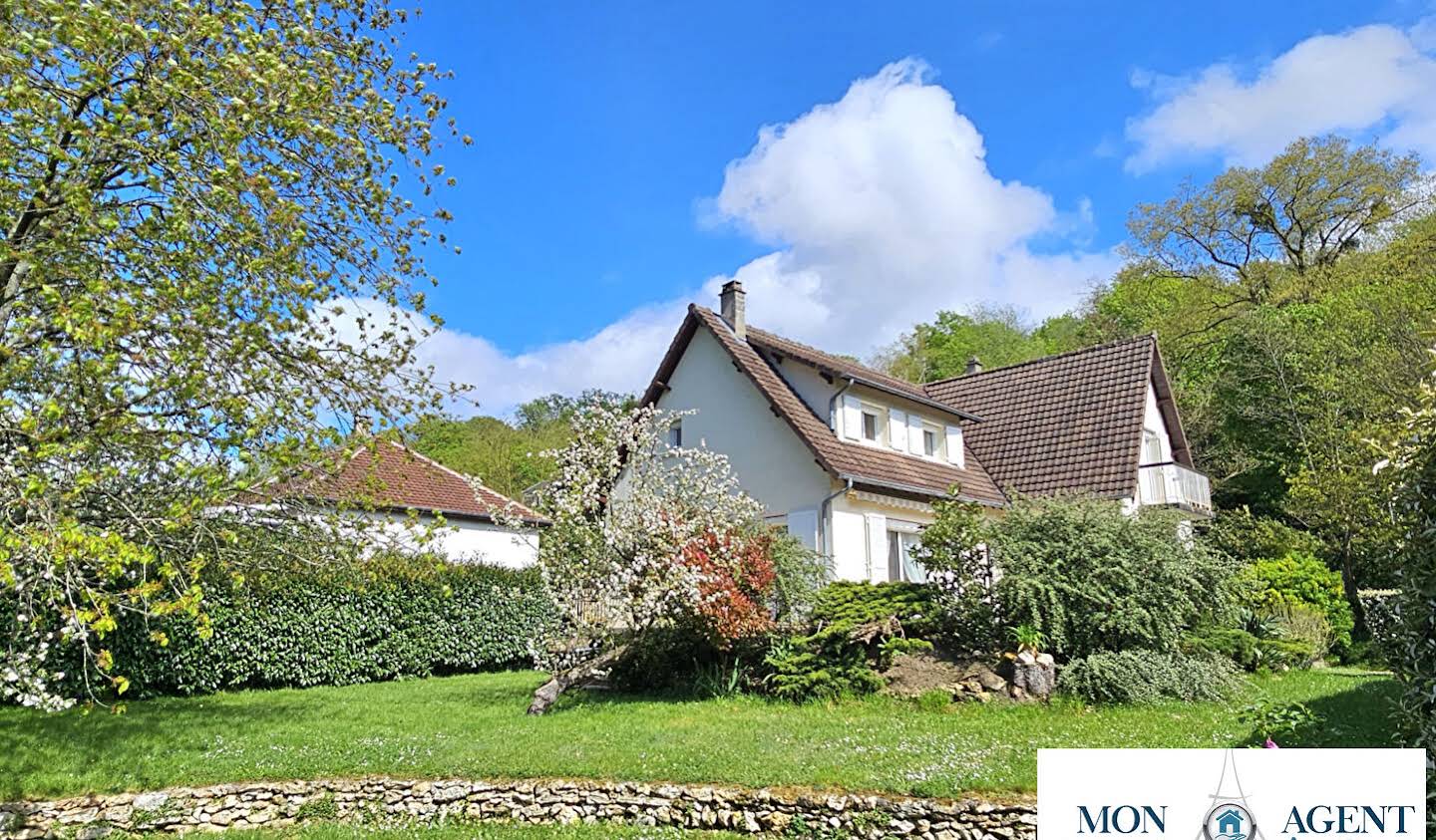 Maison avec terrasse Buc