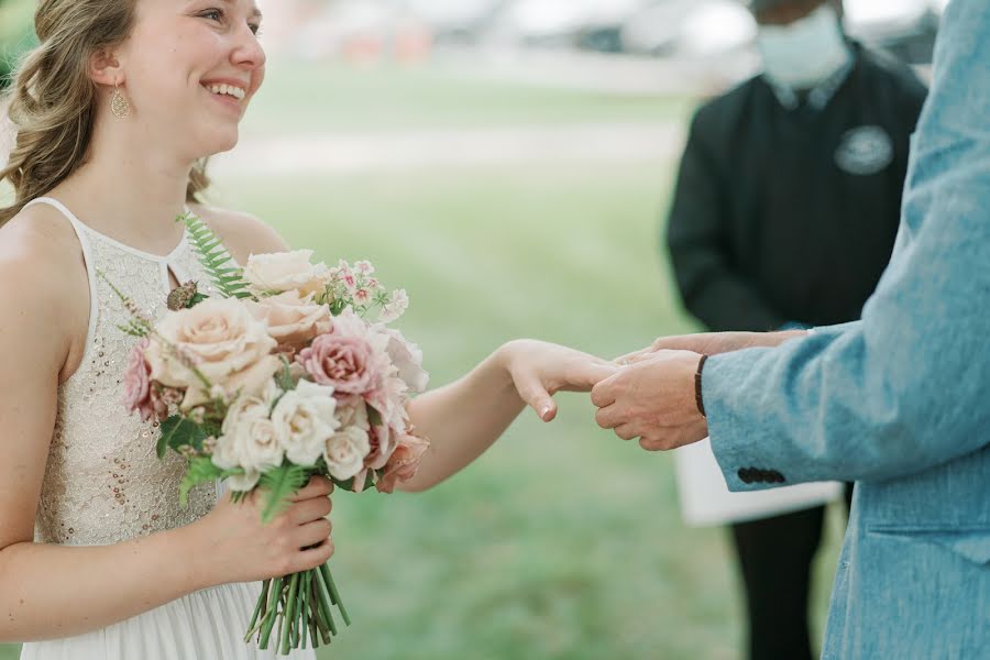 Wedding photographer Rebecca Ames (becciames). Photo of 9 July 2023