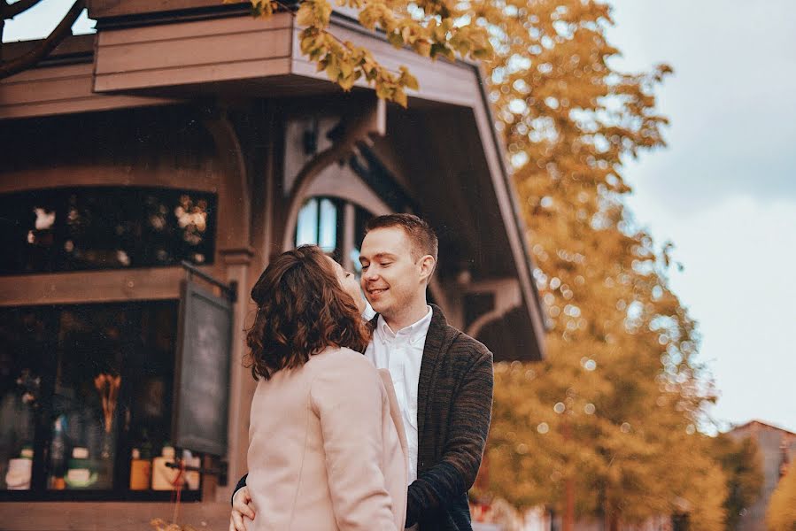 Wedding photographer Olya Telnova (oliwan). Photo of 27 September 2017