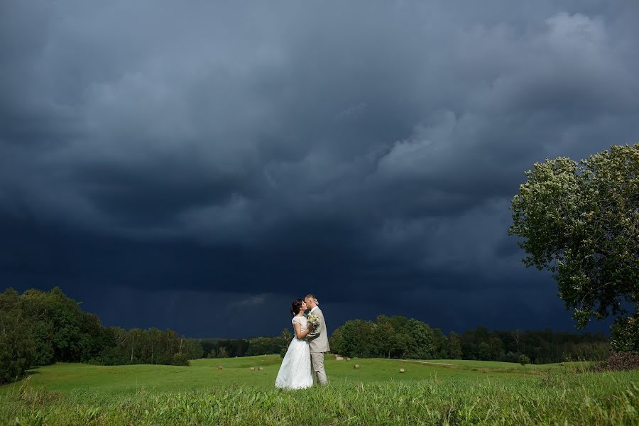 Pulmafotograaf Marat Grishin (maratgrishin). Foto tehtud 12 august 2019