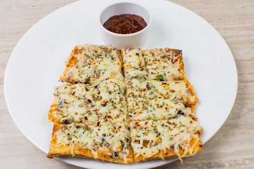 Open Pizza Puff