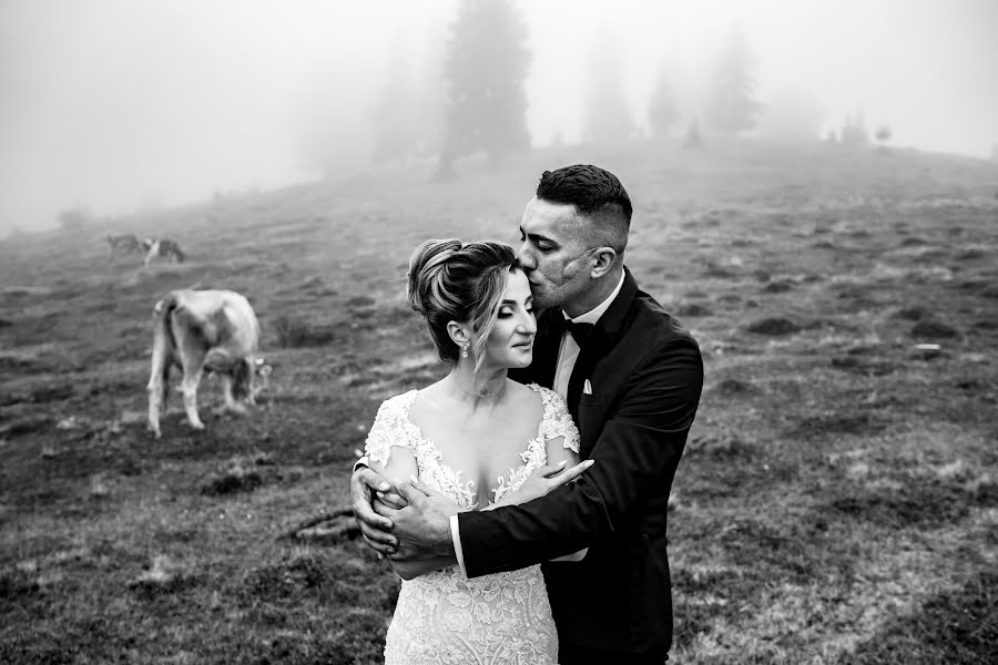 Wedding photographer Catalin Gogan (gogancatalin). Photo of 13 March 2023