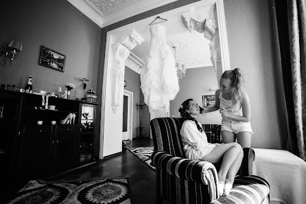 結婚式の写真家Dmitriy Mikhaylovich (serfenday)。2016 10月10日の写真