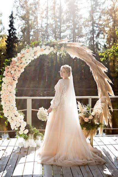 Wedding photographer Darya Luneva (photodl). Photo of 28 February 2023