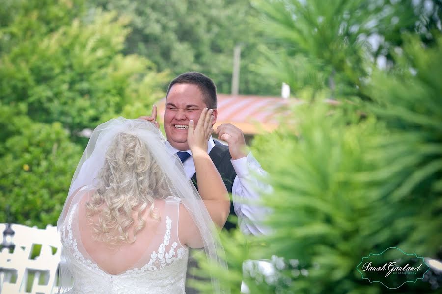 Wedding photographer Sarah Garland (sarahgarland). Photo of 8 September 2019