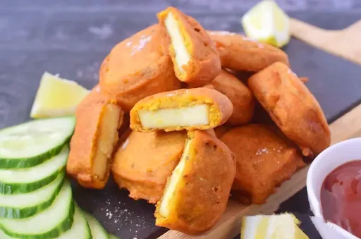 Paneer Pakora [4 Pieces]