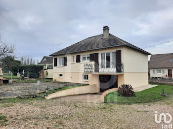 maison à Villeneuve-sur-Yonne (89)