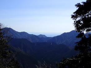 左から藤原岳・多志田山・草木・銚子岳など