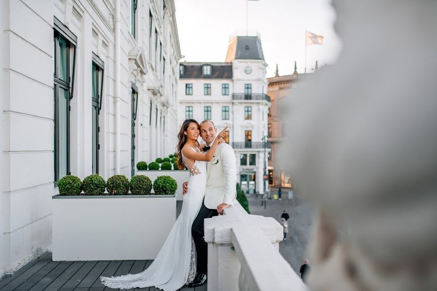 Fotógrafo de casamento Irina Pervushina (london2005). Foto de 5 de junho 2019