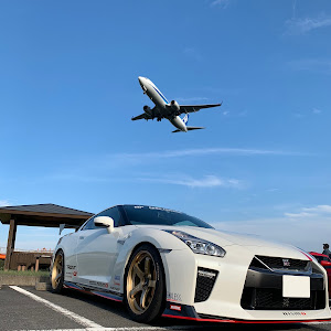 NISSAN GT-R R35