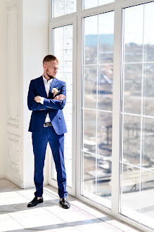 Fotógrafo de casamento Yana Scherbinina (yanochka). Foto de 22 de abril 2019