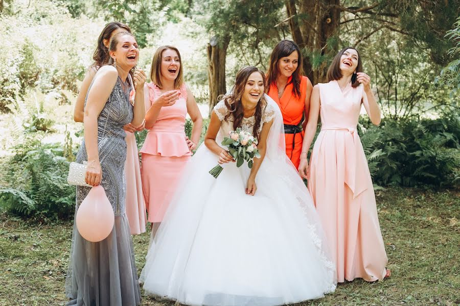 Fotógrafo de casamento Yuliya Zelinskaya (zelinsky). Foto de 2 de dezembro 2019