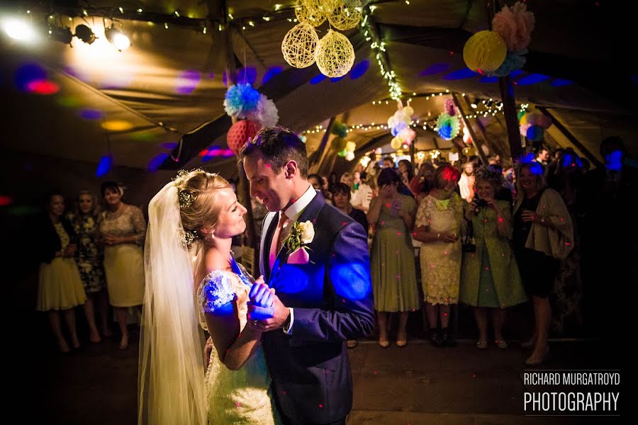 Fotografo di matrimoni Richard Murgatroyd (murgatroydphoto). Foto del 13 maggio 2015